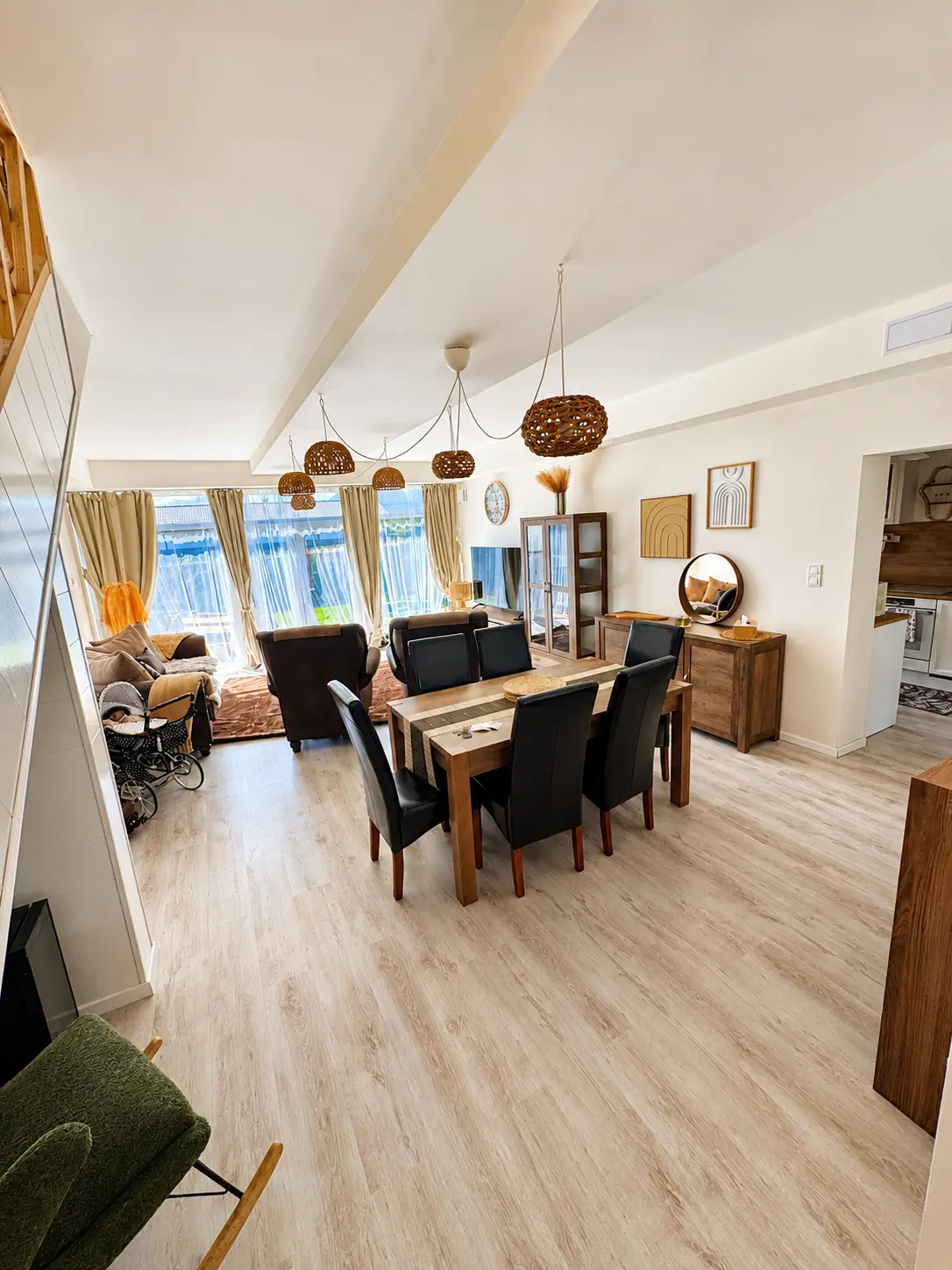 Chalet Svišť — Jedáleň a obývacia časť